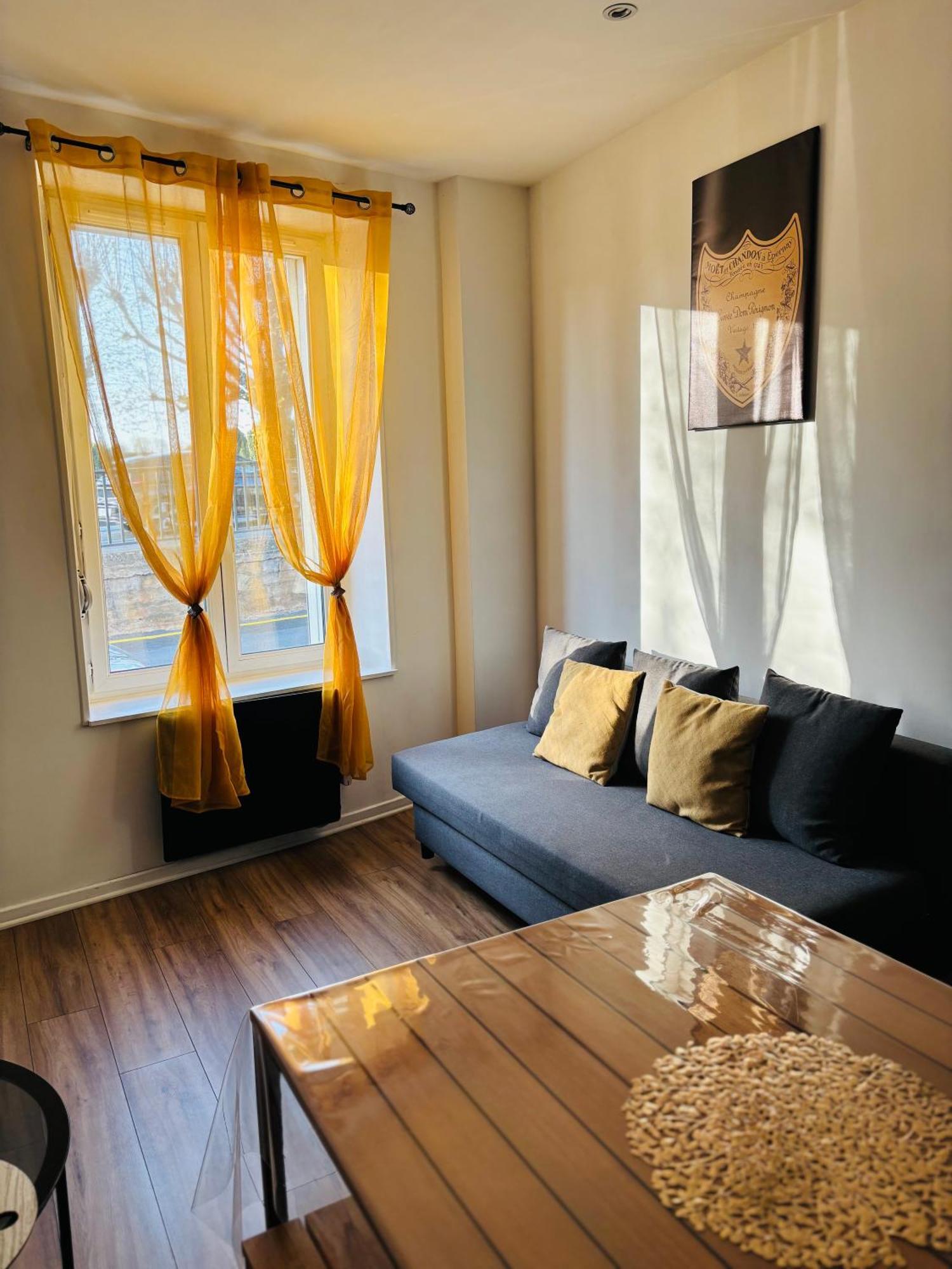Fine Bulle En Champagne - 1 Chambre - Terrasse Épernay Dış mekan fotoğraf