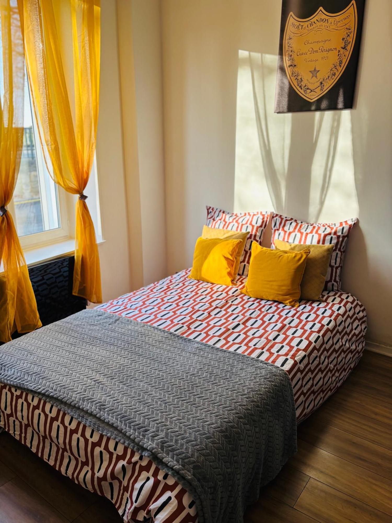 Fine Bulle En Champagne - 1 Chambre - Terrasse Épernay Dış mekan fotoğraf